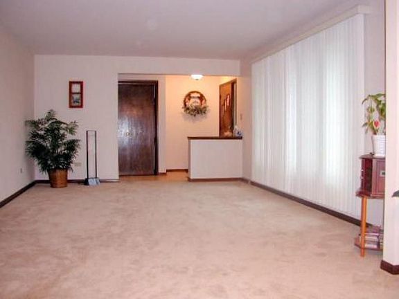 3rd image of 15216 Orchid Ln