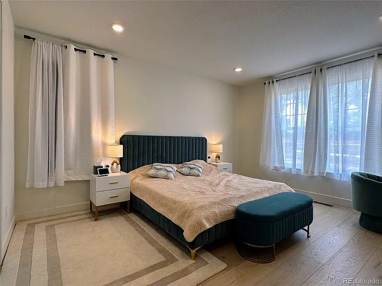 6065 E 154th Pl — Photo 18