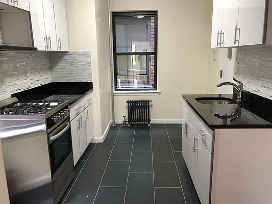 Rented by Warren T Real Estate Corp. | media 12