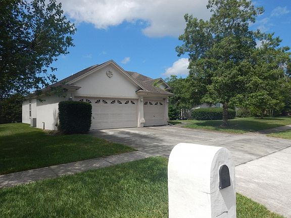 3rd image of 4887 Trevi Dr