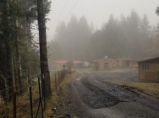 56314 Lee Valley Rd, Coquille, OR 97423
