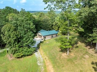 531 Old Whitestone Rd E, Talking Rock, GA 30175