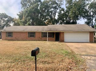 1121 Kings Ln, Mineola, TX 75773
