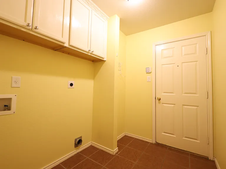 1804 Lobrecht Ct — Photo 21
