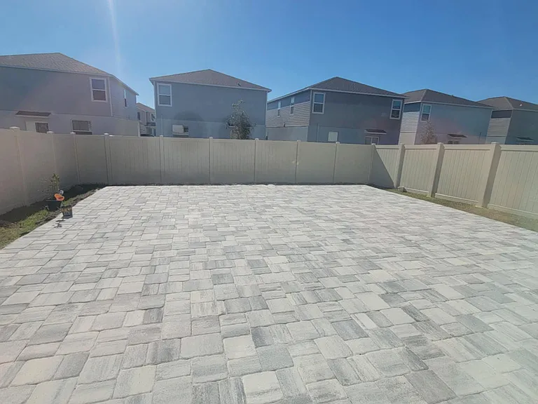3674 Hardman Dr — Photo 3
