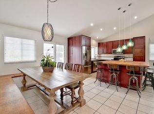 30 Via Felicia, Rancho Santa Margarita, CA 92688