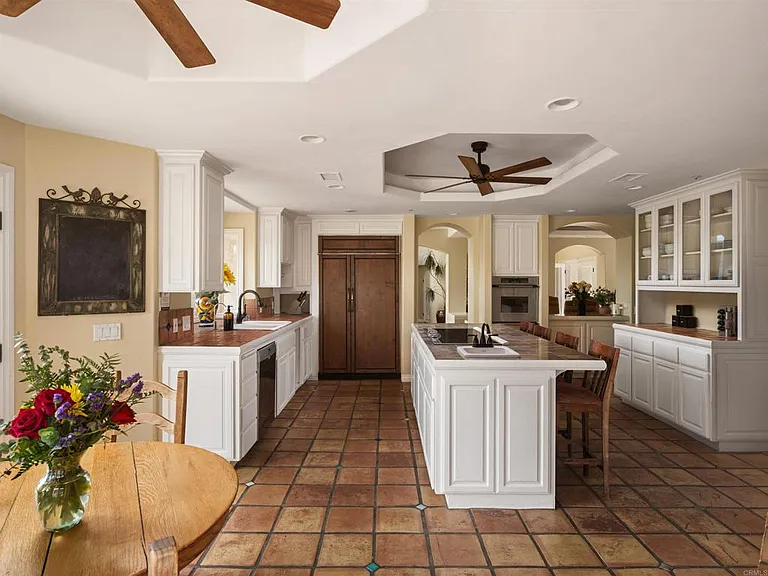 20784 Fortuna Del Norte — Photo 12