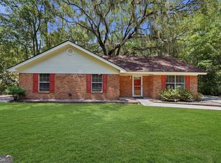107 E Mills Ave, Hinesville, GA 31313