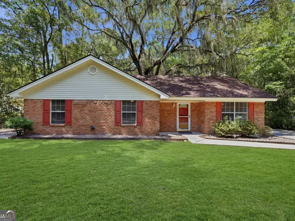 107 E Mills Ave, Hinesville, GA 31313
