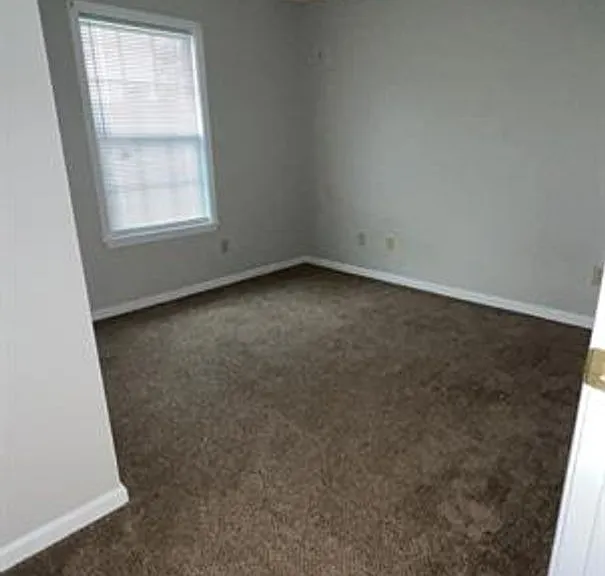 44 Webb Ct NE — Photo 8
