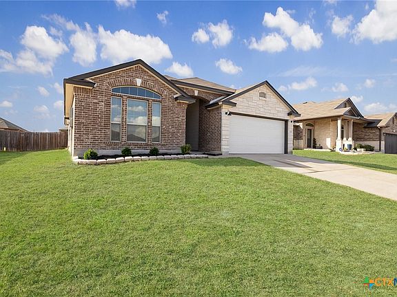 2nd image of 203 Ken Dr