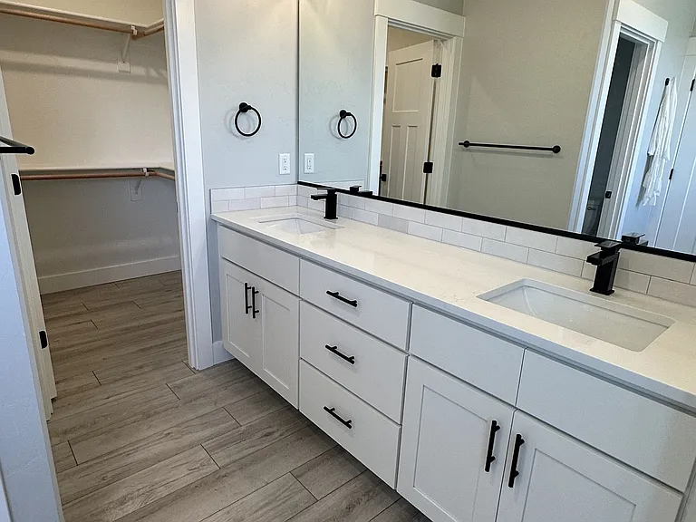 2285 Estate Ave — Photo 30