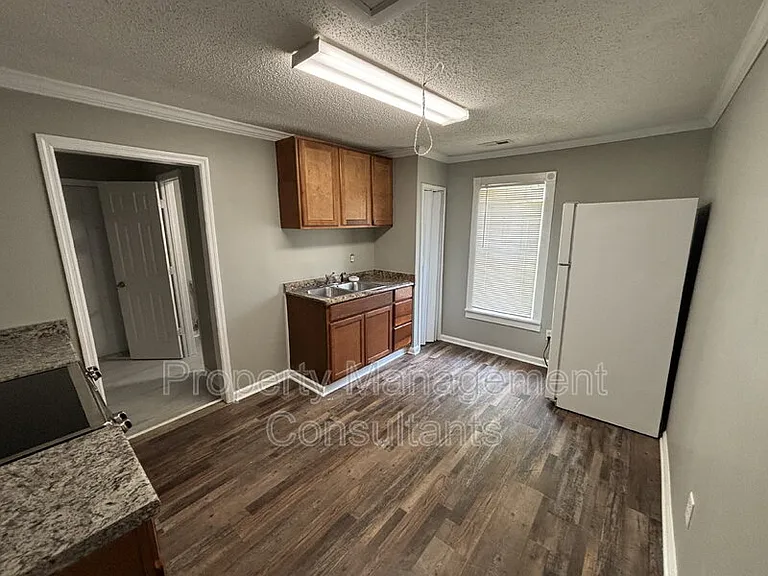3402 8th Ave SW #B — Photo 8