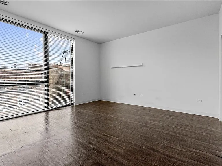 831 N Milwaukee Ave #508 — Photo 7