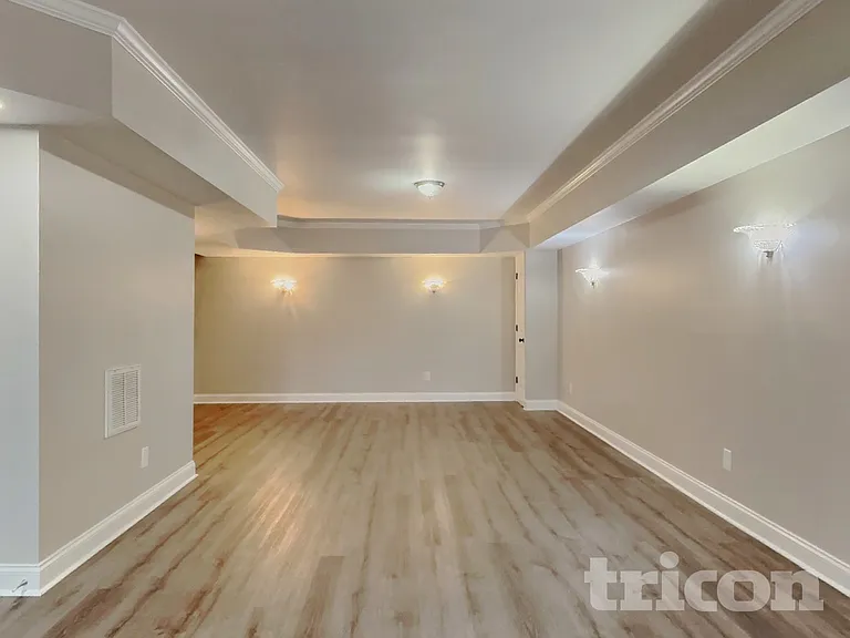 6939 Prairie Grove Dr — Photo 5