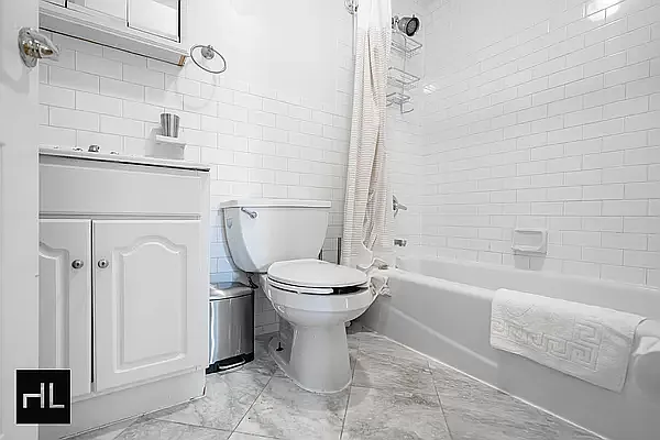 Rented by Highline Residential | media 4