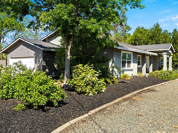 2nd image of 3934 Happy Rd