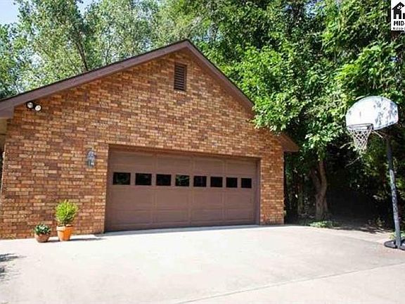 2nd image of 5100 E 30th Ave