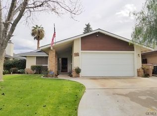 3612 Cumbre Ct, Bakersfield, CA 93311
