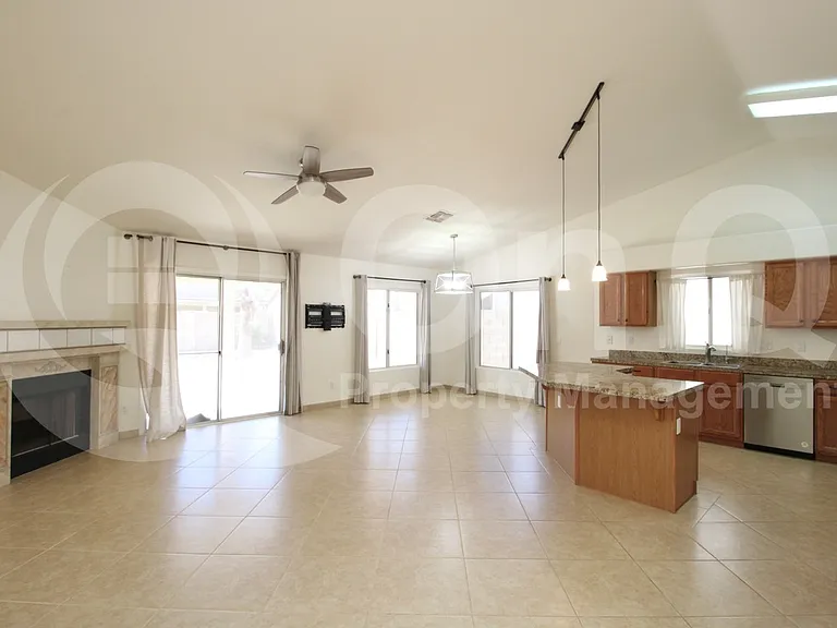 1562 S Monterey St — Photo 8