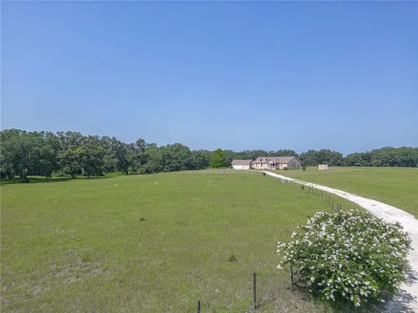 396 N Us Highway 41, Dunnellon, FL 34432