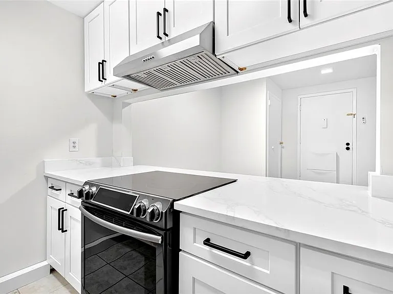 3272 S Semoran Blvd #11 — Photo 11