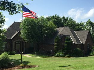 762 Magnolia Ln, Tuttle, OK 73089