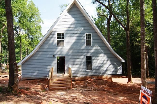 2nd image of 434 Haley Rd