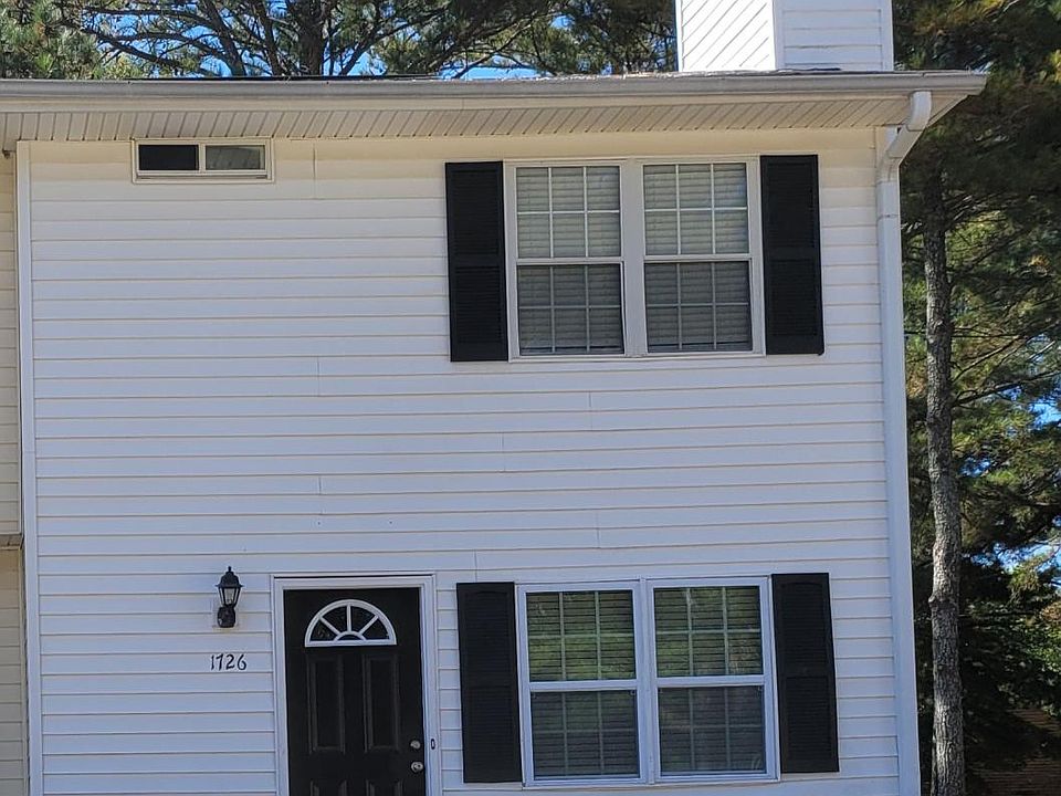 1st image of 1726 Bob White Ln SE #1726
