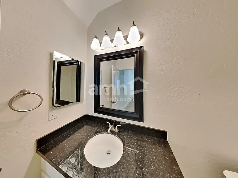 10123 E Isleta Ave — Photo 15