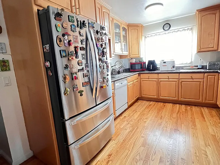 1080 Prouty Way — Photo 4