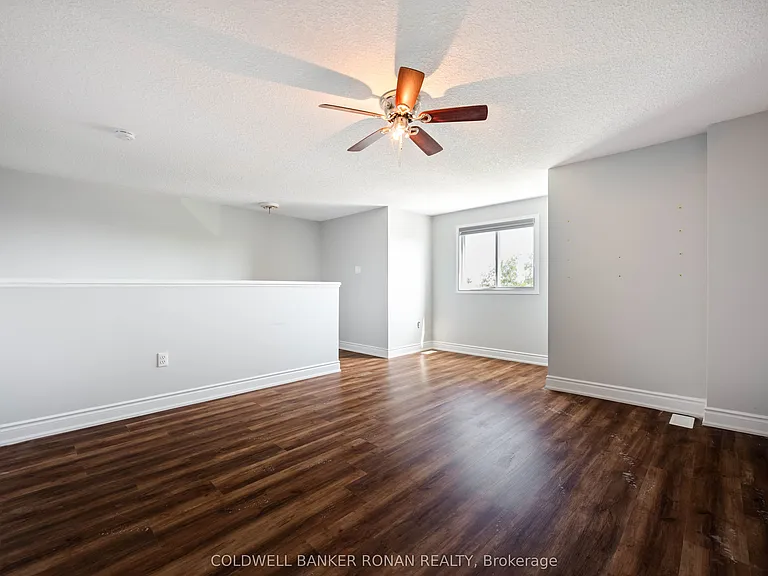 77 Montgomery Blvd — Photo 40