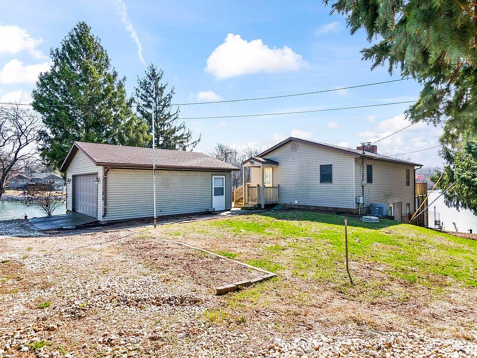 1st image of 565 Paw Paw Rd