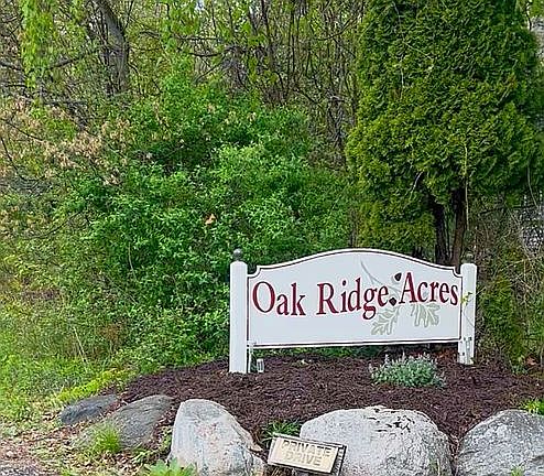 3rd image of 4383 E Oak Ridge Dr