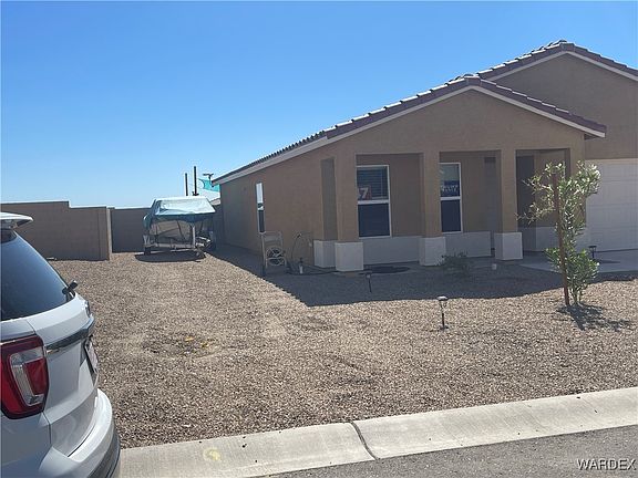 2nd image of 2226 E Clear Creek Drive