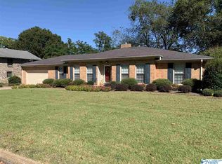 8809 Willow Hills Dr SE, Huntsville, AL 35802