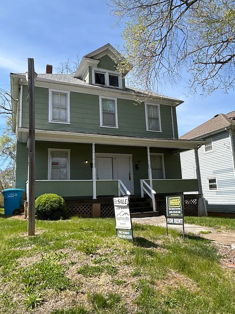 Lafayette,NW.1114 — Photo 1