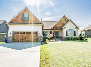 225 Chelsa Ct, Bowling Green, KY 42101