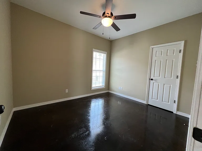 12914 Churchill Dr #A — Photo 10