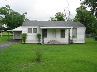 1545 Wooten Rd, Beaumont, TX 77707