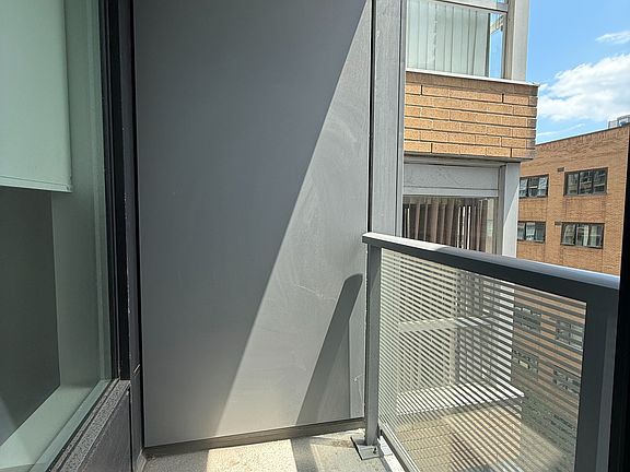 5th image of 89 Church St #608