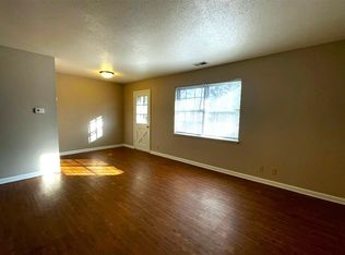 222 N Haworth Ave #4, Decatur, IL 62522