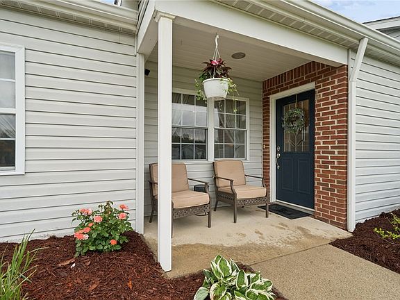 4th image of 101 Wimbledon Dr