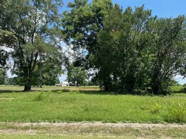 328 N Bayou Rapides Rd, Alexandria, LA 71303