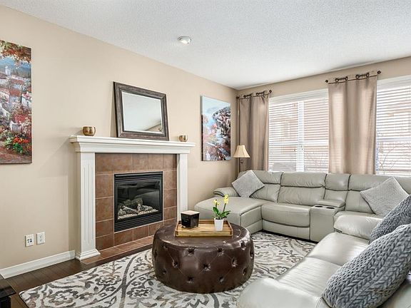 4th image of 596 E Everbrook Way SW