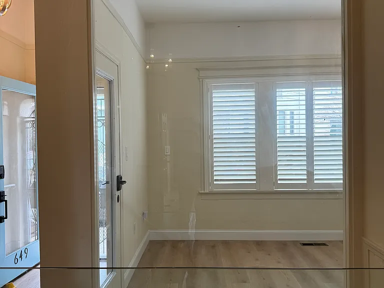 649 Spruce St #2 — Photo 8