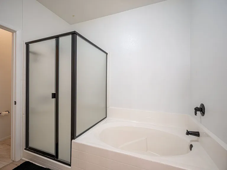 800 Peachy Canyon Cir #103 — Photo 40