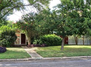718 Pickwell Dr, San Antonio, TX 78223