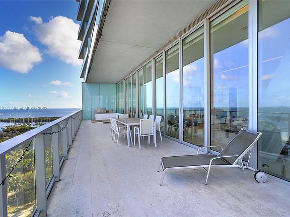 3rd image of 2675 S Bayshore Dr #1201-S