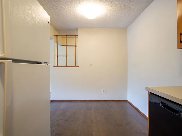 1332 NE 21st Ave #3 — Photo 8
